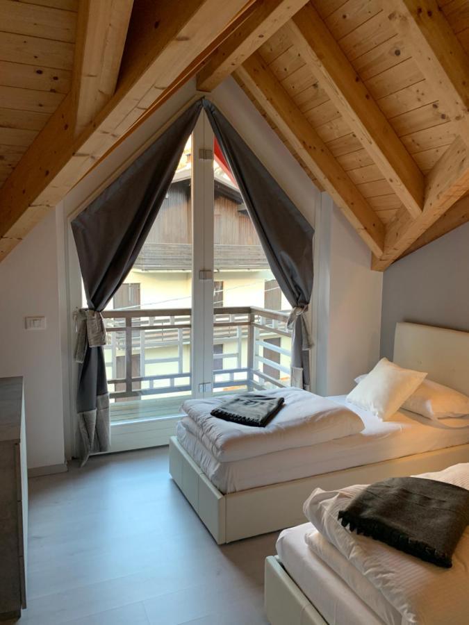 Alpin Sky Apartment Temù Екстериор снимка
